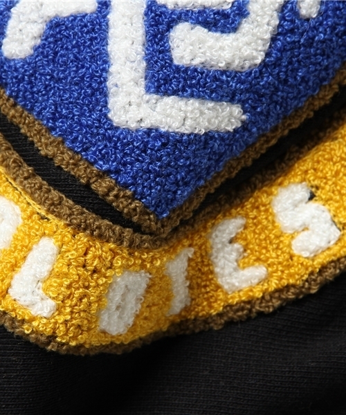ALDIES(アールディーズ)の「Emblem Parka エンブレム 刺繍パーカー(パーカー・メンズ・オリーブ/ネイビー/グレー/ブラック・SMALL/LARGE/MEDIUM/X-LARGE)」の12枚目の写真