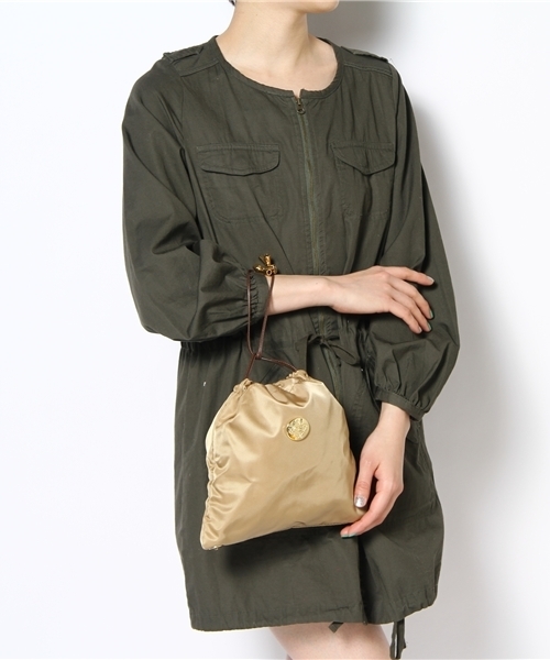 SHIPS for women（シップスフォーウィメン）の「OROBIANCO:OSTRIKA BIG（トートバッグ・レディース・ブラック/ベージュ・ONE SIZE）」の12枚目の写真