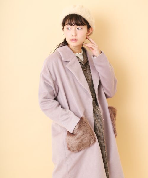 OLIVE des OLIVE（オリーブデオリーブ）の「フェイクファーポケットチェスターコート（その他アウター・レディース・グレー/オフホワイト/ラベンダー/キャメル・FREE）」の10枚目の写真
