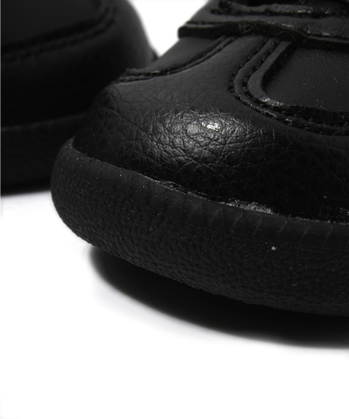 PUMA(プーマ)の「リーガL V (KIDS)(スニーカー・キッズ・ホワイト×ブルー/ホワイト×レッド/ブラック・12cm/13cm/14cm/15cm/16cm/17cm/18cm/19cm/20cm/21cm)」の8枚目の写真