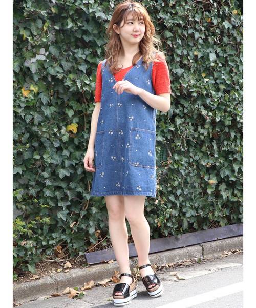 dazzlin（ダズリン）の「ミニシャギーニットトップス（ニット/セーター・レディース・ピンク/オレンジ/イエロー/ライトブルー・FREE）」の8枚目の写真