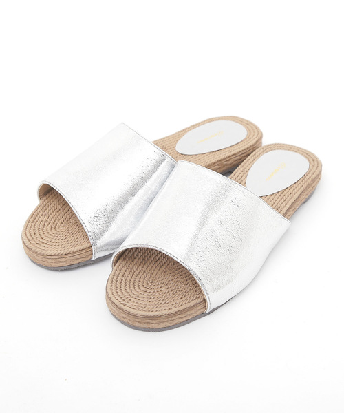 BASE（ベース）の「フラットサンダル（サンダル・レディース・ブラック/ベージュ/グリーン/ブルー系その他/マスタード/ピンク/シルバー/ゴールド/レオパード・SMALL/LARGE/X-LARGE/MEDIUM）」の7枚目の写真