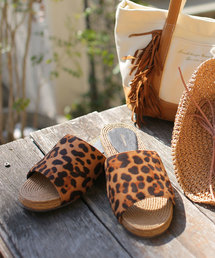 BASE（ベース）の「フラットサンダル（サンダル）」