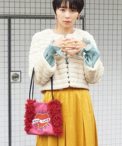 Casselini（キャセリーニ）の「フェイクファーモチーフminiショルダー（ショルダーバッグ・レディース・パープル/ブラウン/サックスブルー/ピンク・FREE）」の14枚目の写真