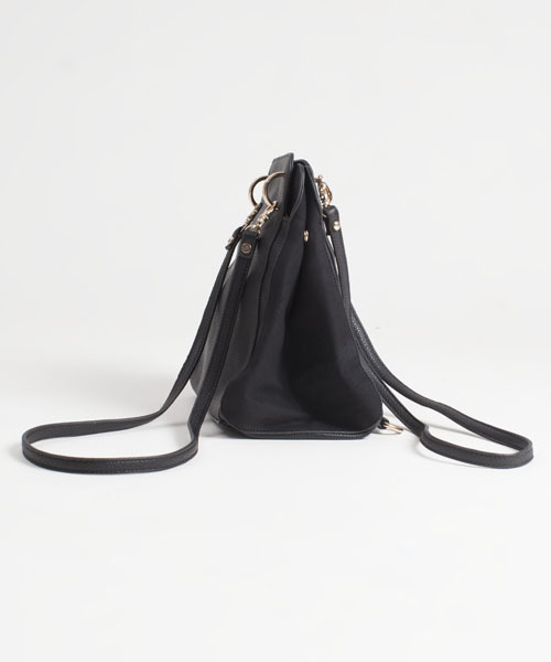 NANO universe（ナノユニバース）の「コンビネーションスモールbag（ショルダーバッグ・レディース・ブラック/グレイッシュベージュ・FREE）」の4枚目の写真