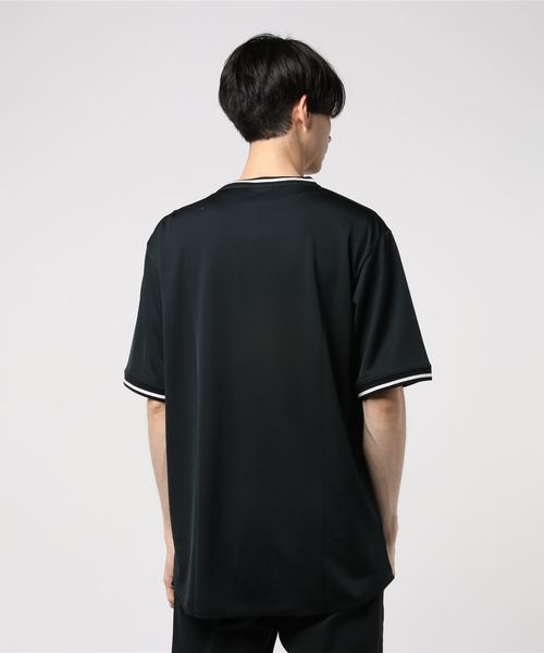 FTC（エフティーシー）の「OLD ENGLISH BASEBALL JERSEY（Tシャツ/カットソー・メンズ・ホワイト/ブラック/オレンジ・MEDIUM/LARGE/X-LARGE/SMALL）」の5枚目の写真