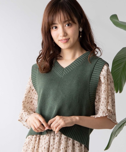 WEGO(ウィゴー)の「WEGO/カラーニットベスト(ベスト・レディース・ブラック/ベージュ/ブラウン/アイボリー/ライトブラウン/カーキ・FREE)」の6枚目の写真