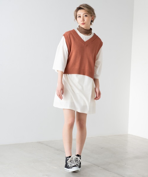 WEGO(ウィゴー)の「WEGO/カラーニットベスト(ベスト・レディース・ブラック/ベージュ/ブラウン/アイボリー/ライトブラウン/カーキ・FREE)」の8枚目の写真