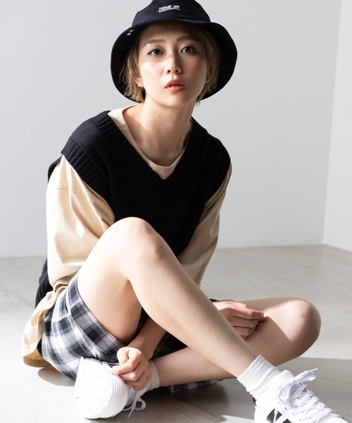 WEGO(ウィゴー)の「WEGO/カラーニットベスト(ベスト・レディース・ブラック/ベージュ/ブラウン/アイボリー/ライトブラウン/カーキ・FREE)」の18枚目の写真