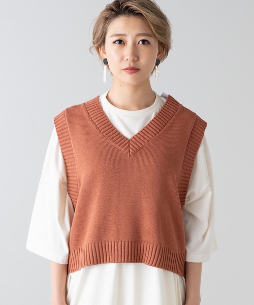 WEGO(ウィゴー)の「WEGO/カラーニットベスト(ベスト・レディース・ブラック/ベージュ/ブラウン/アイボリー/ライトブラウン/カーキ・FREE)」の19枚目の写真