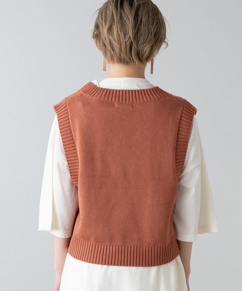 WEGO(ウィゴー)の「WEGO/カラーニットベスト(ベスト・レディース・ブラック/ベージュ/ブラウン/アイボリー/ライトブラウン/カーキ・FREE)」の21枚目の写真