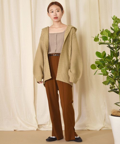 w closet（ダブルクローゼット）の「スクエア前開き風タンクトップ（タンクトップ・レディース・ブラック/ベージュ/ダークパープル/モカ/ピンク系その他・FREE）」の13枚目の写真