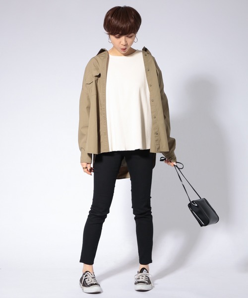 AMERICAN HOLIC（アメリカンホリック）の「カラースキニーフィット ＊（その他パンツ・レディース・ブラック/ベージュ/グレイッシュベージュ・SMALL/MEDIUM/LARGE/X-SMALL/LL）」の5枚目の写真