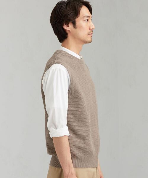 green label relaxing（グリーンレーベルリラクシング）の「CM テープヤーン リンクス クルー ベスト（ベスト・メンズ・ベージュ/ライトグレー/ネイビー・SMALL/MEDIUM/LARGE）」の5枚目の写真
