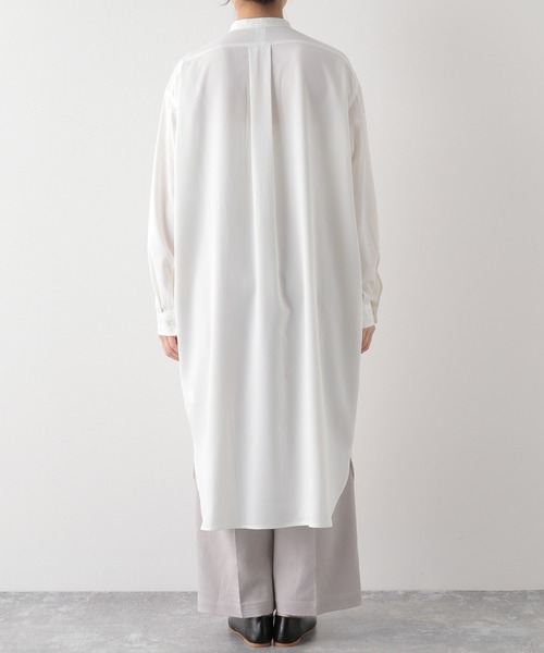 LEPSIM（レプシィム）の「多機能バンドカラーワンピース　886694（シャツワンピース・レディース・グレイッシュベージュ/オフホワイト/カーキ・FREE）」の20枚目の写真