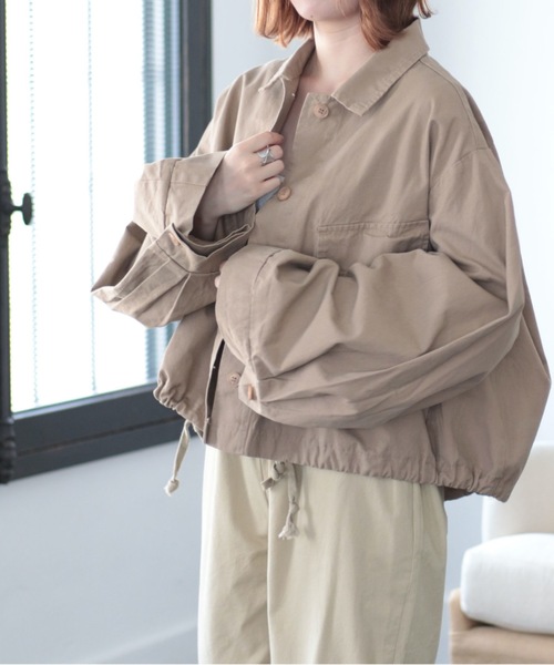 sakishimatokyo（サキシマトーキョー）の「【ZOZO限定】サキシマamp「ビッグポケットショートジャケット」（ミリタリージャケット・レディース・ベージュ/モカ・FREE）」の5枚目の写真