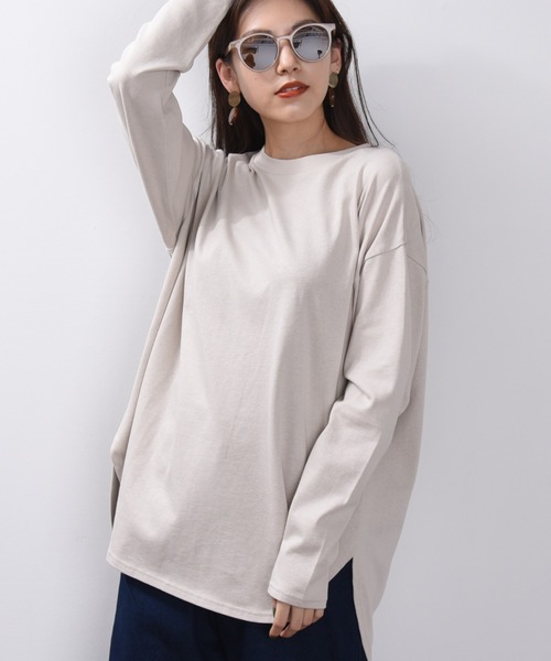 ap retro（アプレトロ）の「ラウンドヘムビッグプルオーバー【ZOZOTOWN限定商品】（Tシャツ/カットソー・レディース・オフホワイト/ブラック/グレー/ベージュ/ダークブラウン/グリーン・FREE）」の4枚目の写真