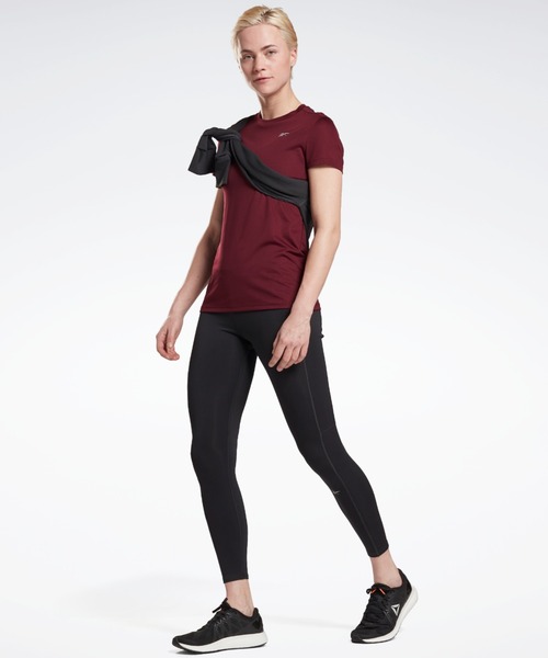 Reebok(リーボック)の「ランニング エッセンシャルズ シャツ / Running Essentials Shirt(Tシャツ/カットソー・レディース・ネイビー/マルーン/グレー/ブラック/パープル・SMALL/MEDIUM/LARGE/X-LARGE/XX-LARGE)」の9枚目の写真