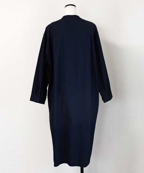 Marient（マリエント）の「フロントヨークシャツワンピ（ワンピース・レディース・ホワイト/ブラック/ネイビー/カーキ・FREE）」の14枚目の写真