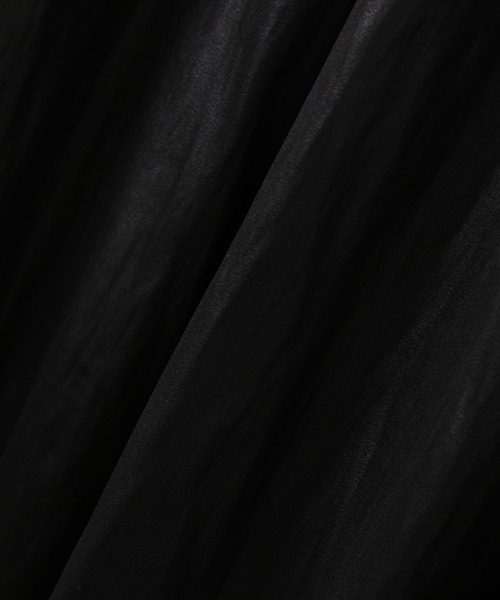 ADAM ET ROPE'（アダムエロペ）の「ギャザーキャミワンピース（ワンピース・レディース・ブラック/ダークブラウン・FREE）」の6枚目の写真