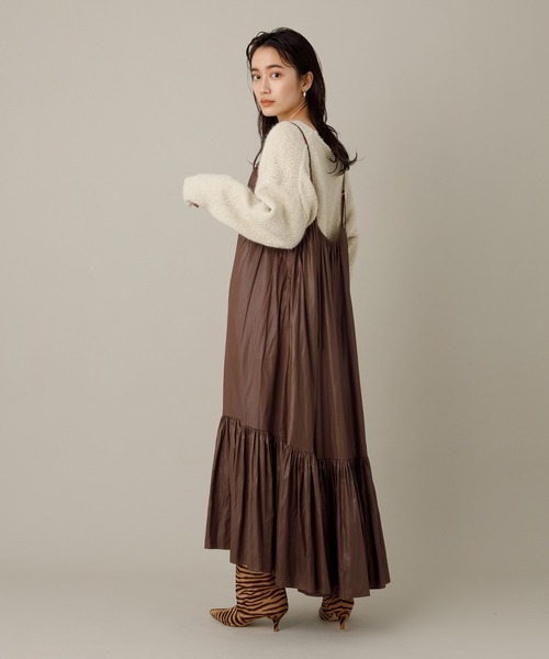 ADAM ET ROPE'（アダムエロペ）の「ギャザーキャミワンピース（ワンピース・レディース・ブラック/ダークブラウン・FREE）」の16枚目の写真