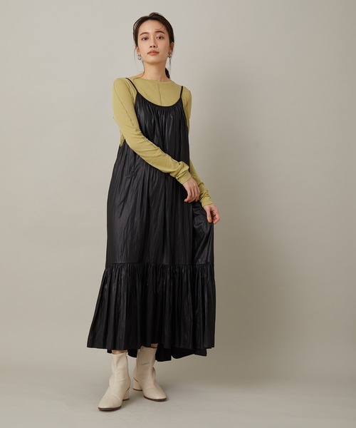 ADAM ET ROPE'（アダムエロペ）の「ギャザーキャミワンピース（ワンピース・レディース・ブラック/ダークブラウン・FREE）」の14枚目の写真