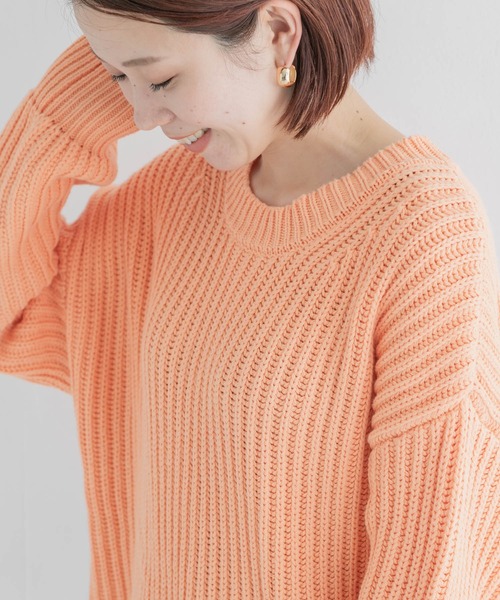 URBAN RESEARCH Sonny Label(アーバンリサーチサニーレーベル)の「製品染めコットンニットプルオーバー(ニット/セーター・レディース・オフホワイト/ブルー系その他/オレンジ・FREE)」の7枚目の写真