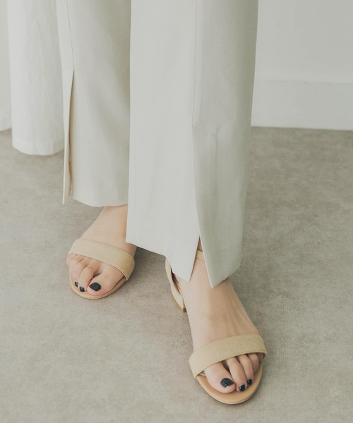 KBF+(ケービーエフプラス)の「KBF+ スリットスリムパンツ(その他パンツ・レディース・ホワイト系その他/グリーン系その他/ブルー系その他・38/36)」の4枚目の写真