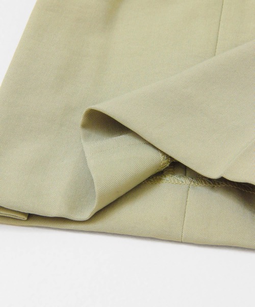 KBF+(ケービーエフプラス)の「KBF+ スリットスリムパンツ(その他パンツ・レディース・ホワイト系その他/グリーン系その他/ブルー系その他・38/36)」の19枚目の写真