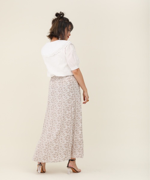 sakishimatokyo(サキシマトーキョー)の「【ZOZO限定】サキシマamp「花柄フレアロングスカート」(スカート・レディース・ブラック/ベージュ・FREE)」の4枚目の写真