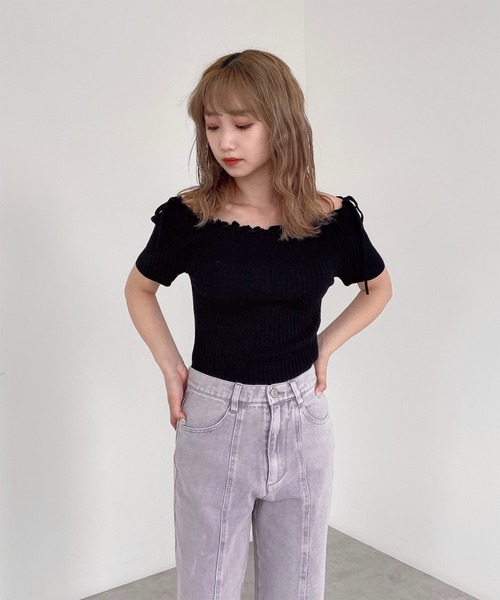 FREE'S MART（フリーズマート）の「◆2Wayオフショルリボンリブ半袖ニット（ニット/セーター・レディース・ブラック/ベージュ/イエロー/グリーン・FREE）」の15枚目の写真