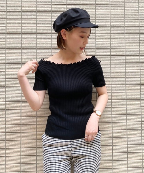 FREE'S MART（フリーズマート）の「◆2Wayオフショルリボンリブ半袖ニット（ニット/セーター・レディース・ブラック/ベージュ/イエロー/グリーン・FREE）」の16枚目の写真