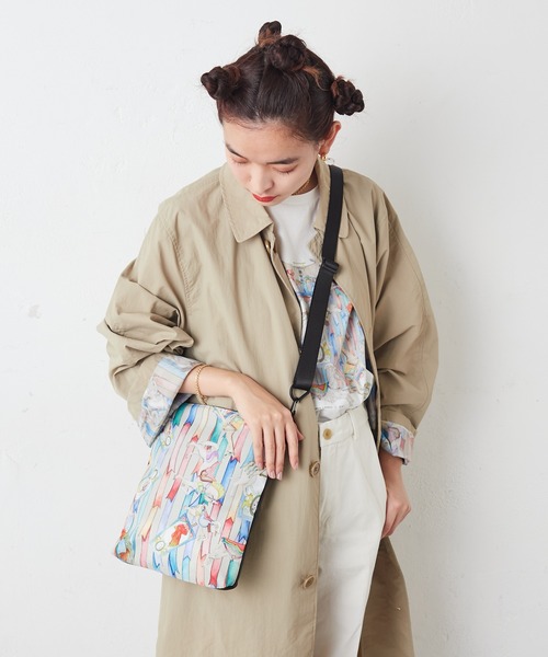 SWASH LONDON（スウォッシュロンドン）の「【SWASH×BURLAP OUTFITTER×ear】アニマル柄ミニポシェット（ショルダーバッグ・レディース・グレー・FREE）」の5枚目の写真