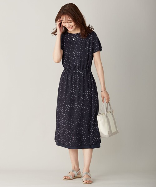 J.PRESS(ジェイプレス)の「【洗える】リバーシブル ポリエステル デシン ワンピース(ワンピース・レディース・グレー系5/ネイビー系5・T13/T15/T17)」の3枚目の写真