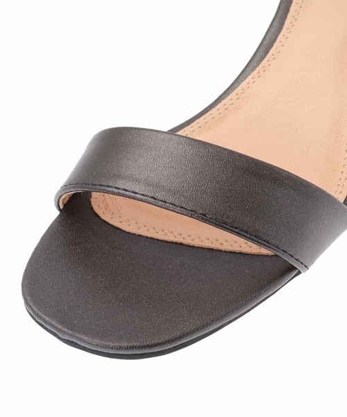 OFUON le MK（オフオンルエムケー）の「ストラップサンダル（サンダル・レディース・ライトブラウン/ベージュ/ブラック・38/40）」の8枚目の写真