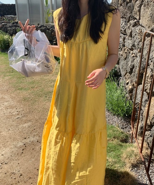 a lot of love（ア ロット オブ ラブ）の「ラウンドネック Aライン