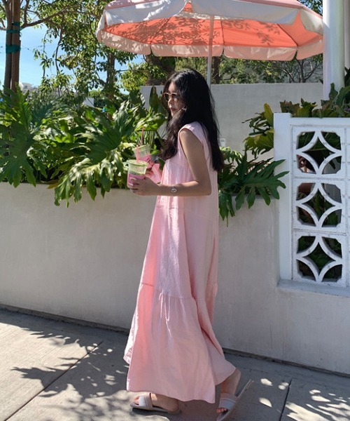 a lot of love（ア ロット オブ ラブ）の「ラウンドネック Aライン