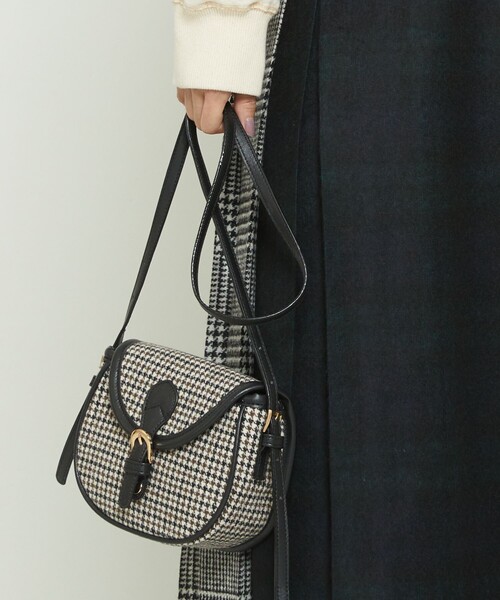 FREAK'S STORE（フリークスストア）の「ROVERETO/ロベレート ラウンドサッチェル(ショルダーバッグ)（ショルダーバッグ・レディース・その他/ブラック・ﾌﾘ-）」の20枚目の写真