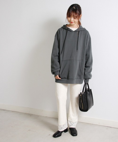 Crisp(クリスプ)の「ビッグフーディー(パーカー・レディース・チャコールグレー/ブルー/アイボリー・FREE)」の17枚目の写真