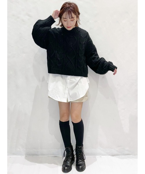 SLURR(スラ―)の「【セット】ケーブルニット+ブラウスチュニック(ニット/セーター・レディース・モカ/ブラック/アイボリー/ライトベージュ・FREE)」の22枚目の写真