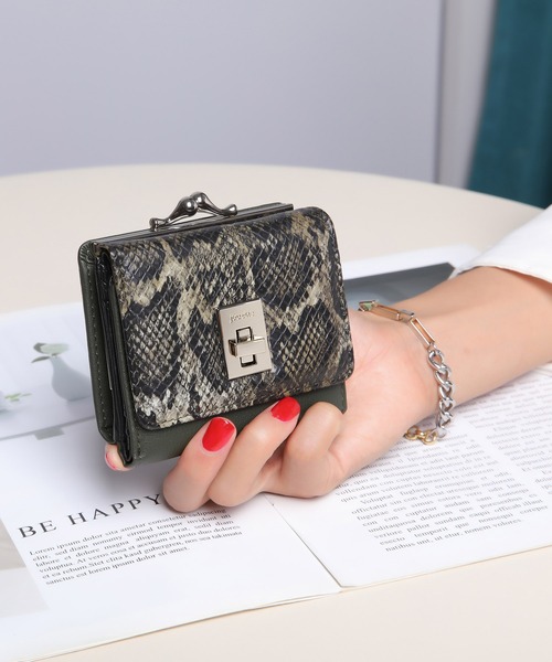 jouetie（ジュエティ）の「【jouetie/ジュエティ】　回転金具　ガマ口ミニ財布（財布・レディース・ブラック/アイボリー/グレー系その他/ベージュ系その他/ブルー系その他/ピンク系その他/ワイン系/ダークブラウン系/ベージュ系/ダークグリーン系/ダークグリーン系1/カーキ系/ネイビー系・FREE）」の7枚目の写真