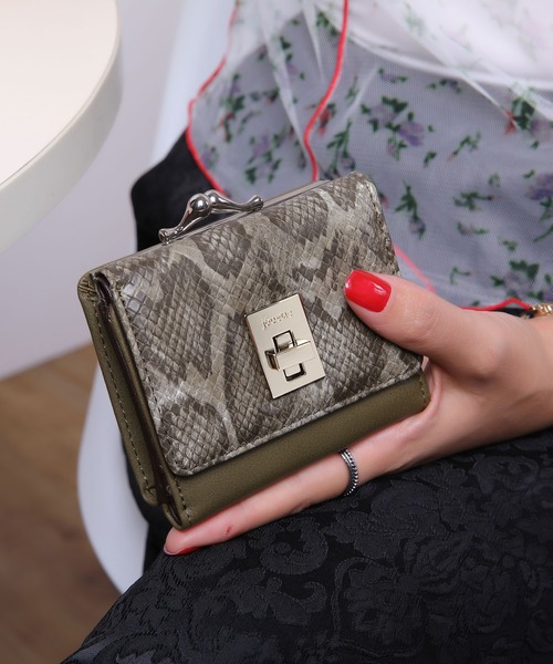 jouetie（ジュエティ）の「【jouetie/ジュエティ】　回転金具　ガマ口ミニ財布（財布・レディース・ブラック/アイボリー/グレー系その他/ベージュ系その他/ブルー系その他/ピンク系その他/ワイン系/ダークブラウン系/ベージュ系/ダークグリーン系/ダークグリーン系1/カーキ系/ネイビー系・FREE）」の9枚目の写真