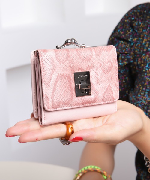 jouetie（ジュエティ）の「【jouetie/ジュエティ】　回転金具　ガマ口ミニ財布（財布・レディース・ブラック/アイボリー/グレー系その他/ベージュ系その他/ブルー系その他/ピンク系その他/ワイン系/ダークブラウン系/ベージュ系/ダークグリーン系/ダークグリーン系1/カーキ系/ネイビー系・FREE）」の12枚目の写真