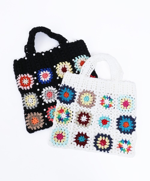 WC（ダブル シー）の「クロシェ編みパールミニトート（トートバッグ・レディース・ホワイト/ブラック・FREE）」の5枚目の写真