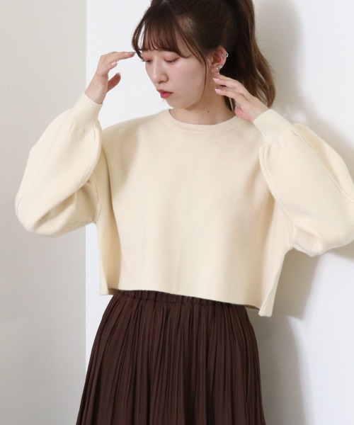 archives（アルシーヴ）の「短丈ニットプルオーバー（ニット/セーター・レディース・グリーン/アイボリー/グレイッシュベージュ/チャコールグレー/ピンクベージュ/ブルー・MEDIUM）」の11枚目の写真