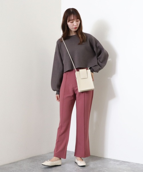 archives（アルシーヴ）の「短丈ニットプルオーバー（ニット/セーター・レディース・グリーン/アイボリー/グレイッシュベージュ/チャコールグレー/ピンクベージュ/ブルー・MEDIUM）」の18枚目の写真