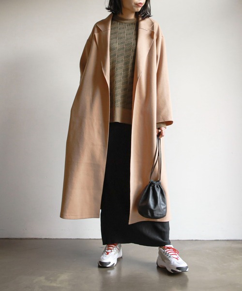 feepur(フェピュール)の「オーバーロング着流しコート(チェスターコート・レディース・アイボリー/ブラック/モカ・MEDIUM)」の3枚目の写真