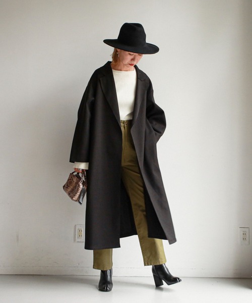 feepur(フェピュール)の「オーバーロング着流しコート(チェスターコート・レディース・アイボリー/ブラック/モカ・MEDIUM)」の13枚目の写真
