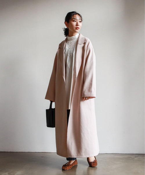 feepur(フェピュール)の「オーバーロング着流しコート(チェスターコート・レディース・アイボリー/ブラック/モカ・MEDIUM)」の6枚目の写真
