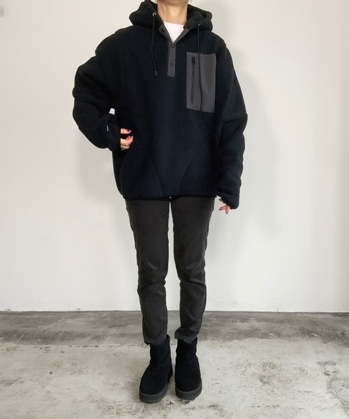MOUNTAIN SMITH(マウンテンスミス)の「ST:MOUNTAIN SMITH POLARTEC BOA PARKA ポーラテック スナップ ボア パーカ(パーカー・レディース・ブラック/アイボリー/オリーブドラブ/グレー・S/M/L)」の3枚目の写真